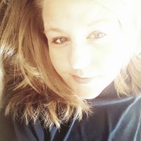 Holly Lancaster Photo 19