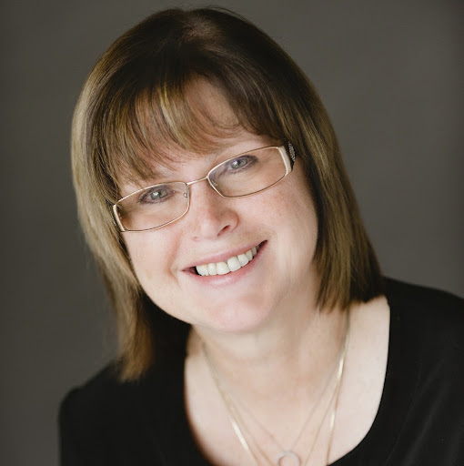 Linda Fleming Photo 30
