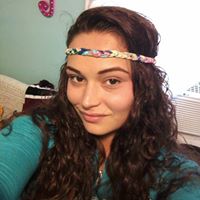 Taylor Harvey Photo 28