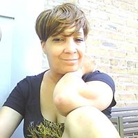 Dawn Groves Photo 4