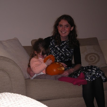 Elizabeth Slater Photo 12