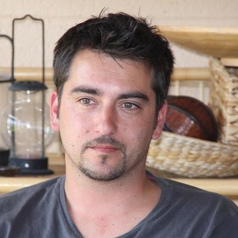 Daniel Caro Photo 11