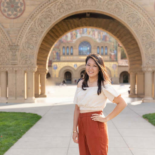 Christina Wong Photo 21