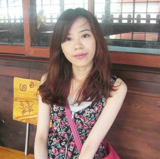 Joyce Liu Photo 17