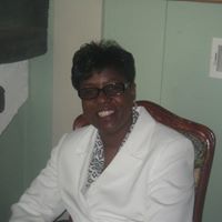 Darlene Lucas Photo 3