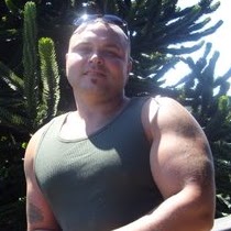 Bobby Holt Photo 13