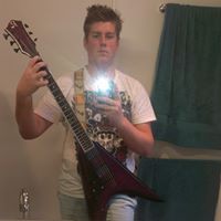 Max Ingram Photo 13