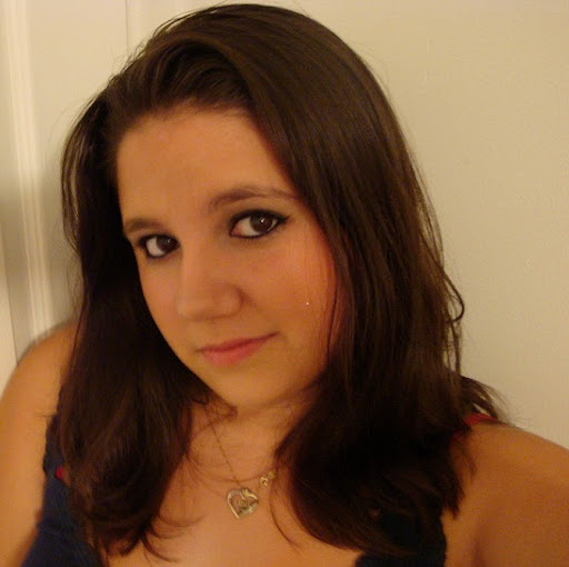 Lisa Adamson Photo 12