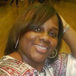 Denise Shields Photo 17