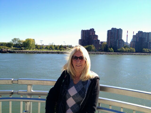 Theresa Goodman Photo 10