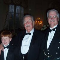 Dennis Hurley Photo 46