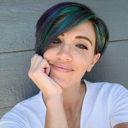 Kristina Atkins Photo 27