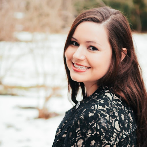 Melissa Folk Photo 3