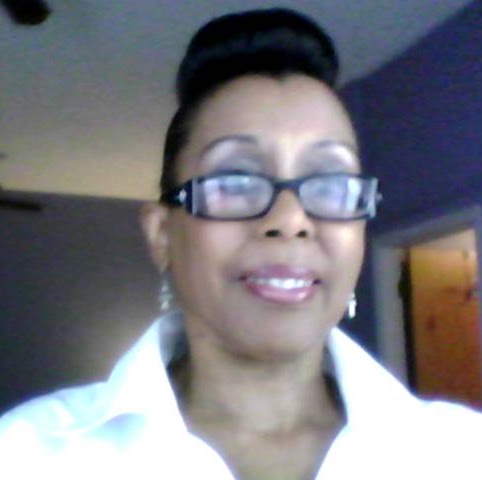 Martha Thomas Photo 26