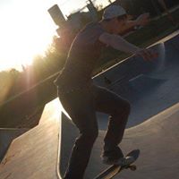 Joshua Devries Photo 5