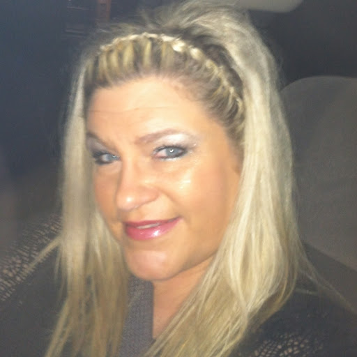 Renee Maxey Photo 15