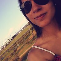 Milene Batista Photo 14