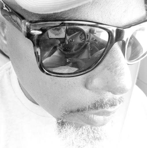 Dwayne Barnes Photo 11