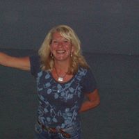 Julia Mcdonnell Photo 5
