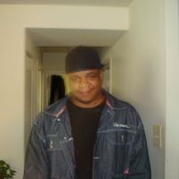 Floyd Fields Photo 8