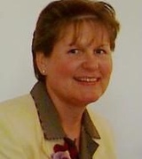 Mindy Garner Photo 1