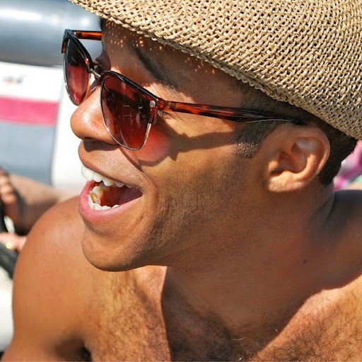 Christopher Livingston Photo 43