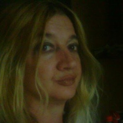 Alison Lyons Photo 4