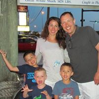 Renee Hartman Photo 19
