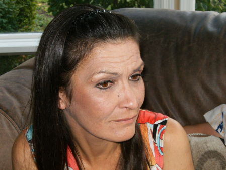 Beth Sanders Photo 23