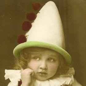 Flora Thompson Photo 34
