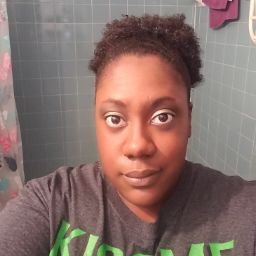 April Gilmore Photo 15