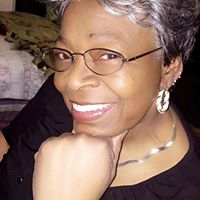 Angela Reaves Photo 10