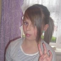Kimberley Brooks Photo 10