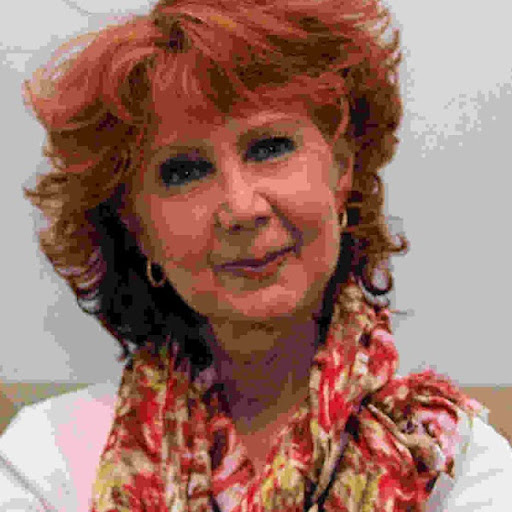 Suzanne Ryan Photo 31