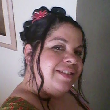 Amanda Davis Photo 18