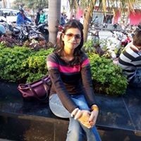 Rashmi Goyal Photo 15