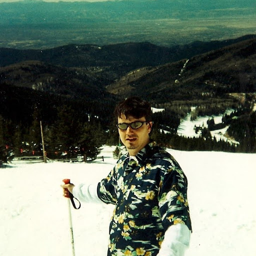Donald Evans Photo 17