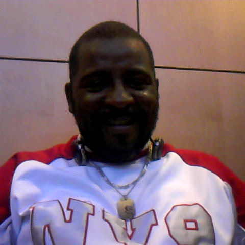 Anthony Bennett Photo 34