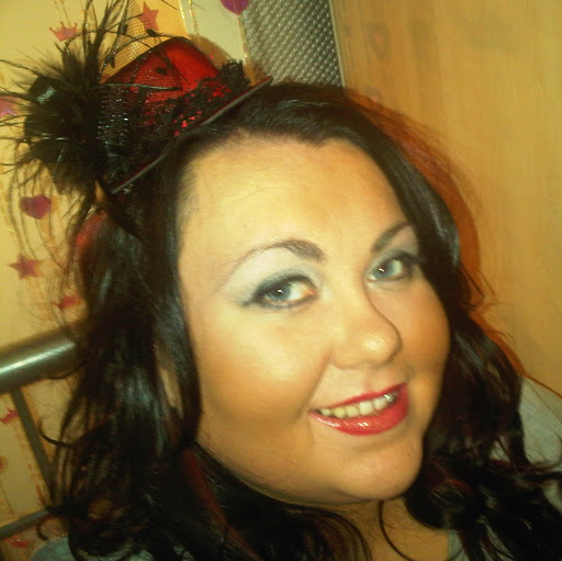 Angela Canning Photo 4