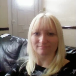 Louise Hall Photo 23