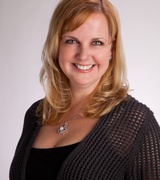 Jennifer Allen Photo 15