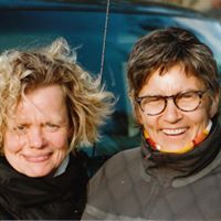Pamela Arnold Photo 40