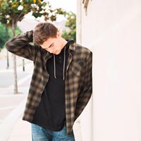 Chad Holmes Photo 28
