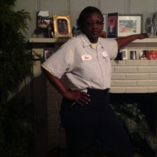 Renee Simpson Photo 5