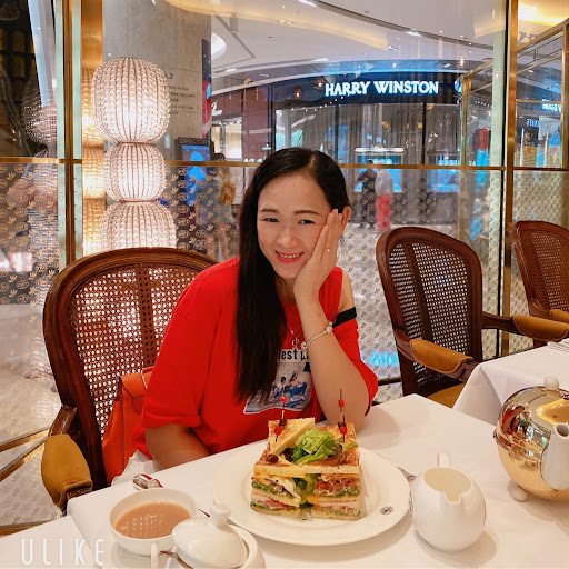 Sophie Dinh Photo 23