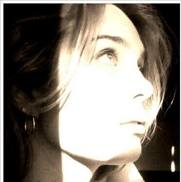 Monica Jordan Photo 30