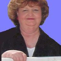 Susan Stowe Photo 14