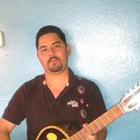 Martin Ruiz Photo 24