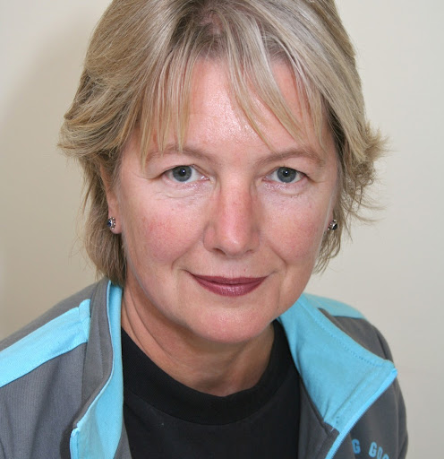 Suzanne Foster Photo 35
