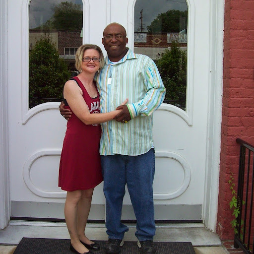 Lori Shelton Photo 13